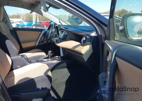 2016 Toyota Rav4 Hybrid Xle z USA, uszkodzony, nr VIN JTMRJREVXGD009742